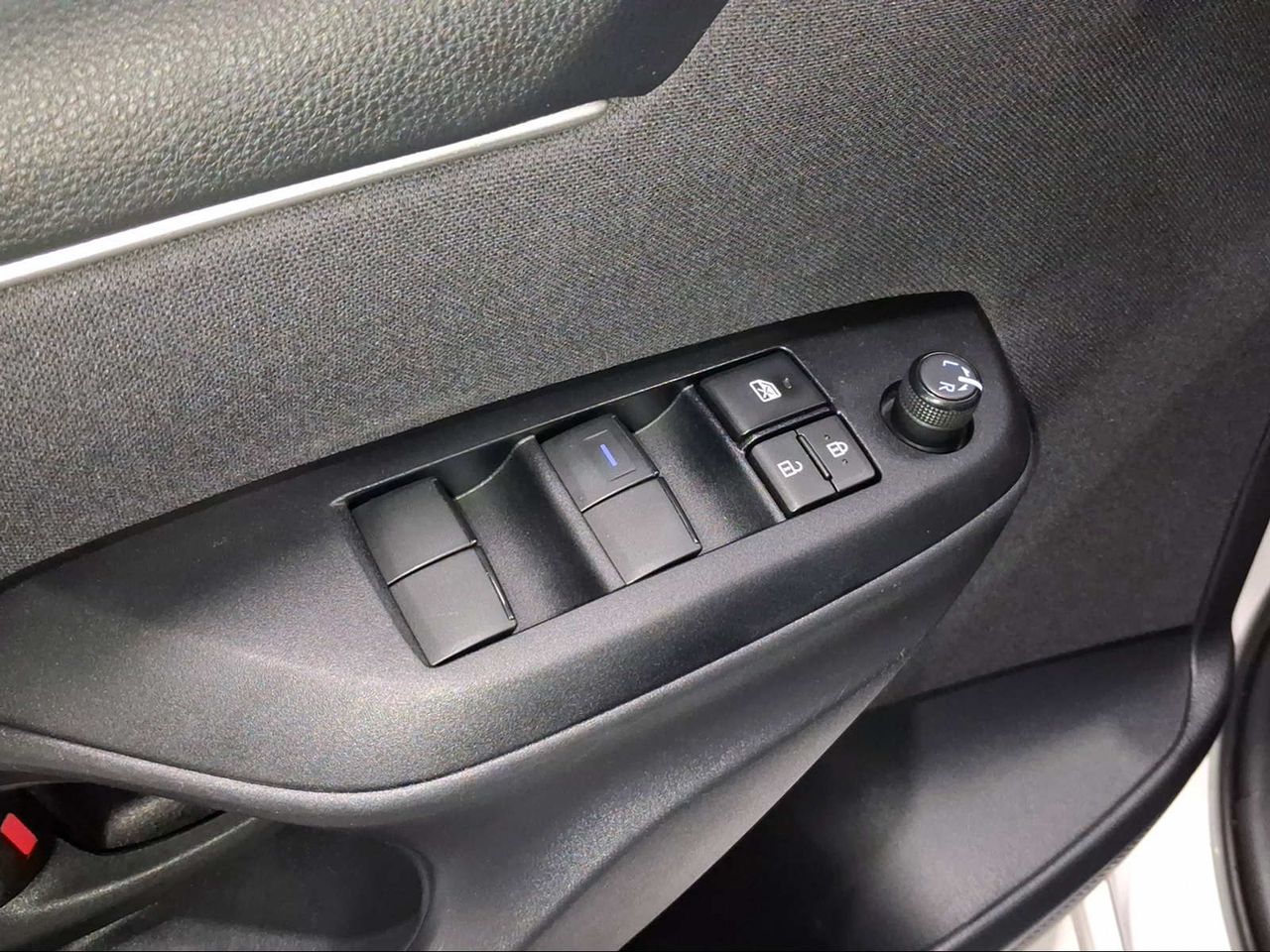 Toyota Yaris 1.5 120H Active Tech  - Foto 23