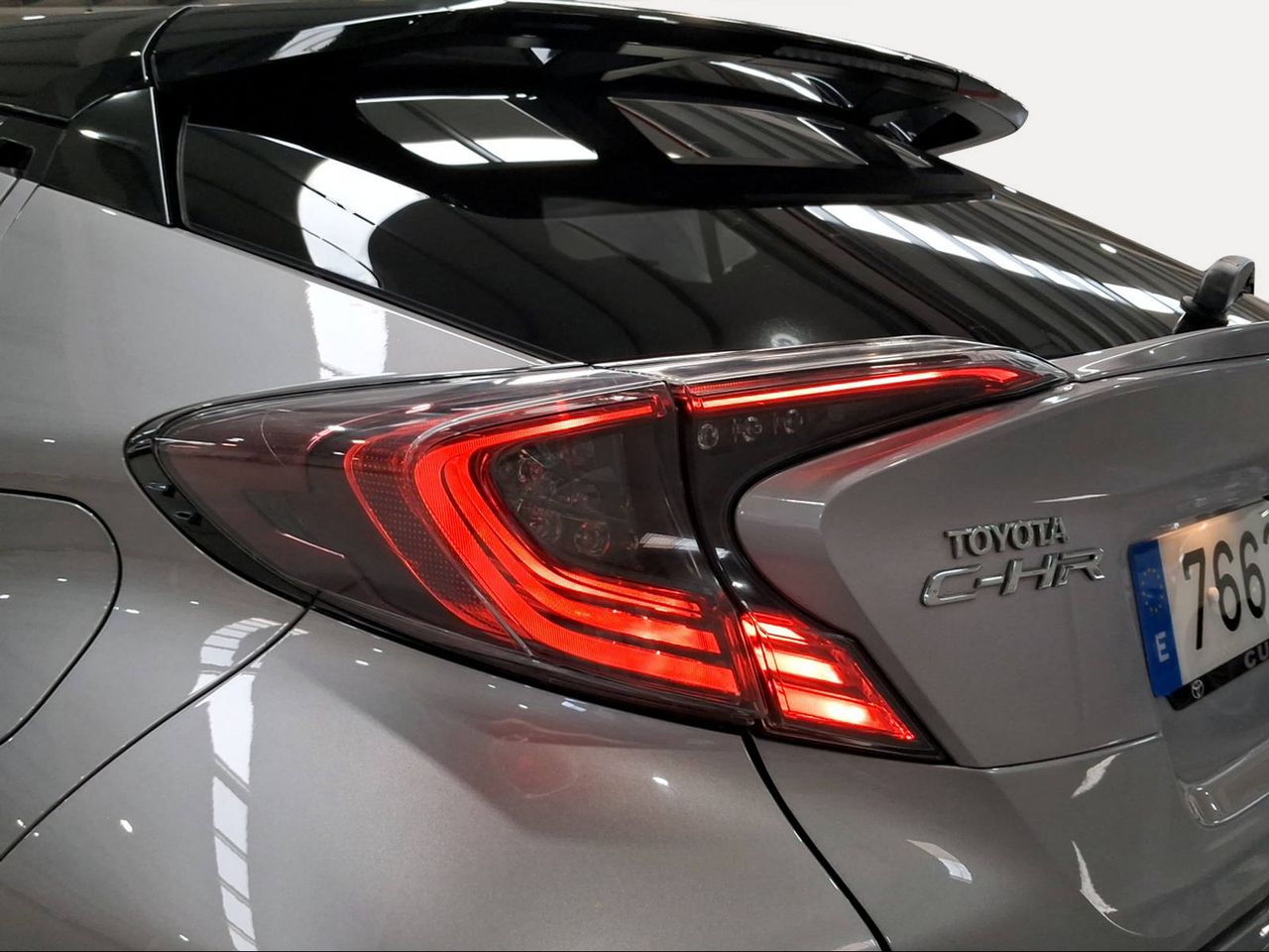 Toyota C-HR 1.8 125H Dynamic Plus  - Foto 28