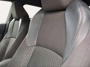 Toyota C-HR 1.8 125H Advance  - Foto 23