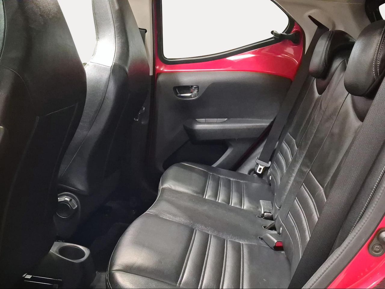 Toyota Aygo 1.0 70 x-wave  - Foto 12