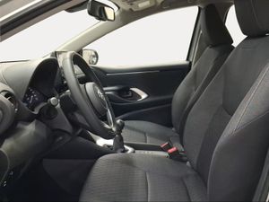 Toyota Yaris 1.5 125 S-Edition  - Foto 13