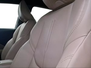Lexus LBX 1.5 136cv HEV Elegant  - Foto 17