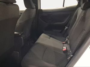 Toyota Yaris Cross 1.5 120H Active Tech  - Foto 12