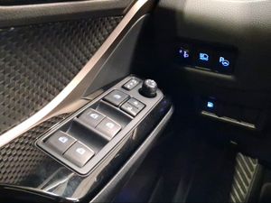 Toyota C-HR 1.8 125H Advance  - Foto 24