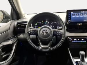 Toyota Yaris 1.5 120H Active Tech  - Foto 10