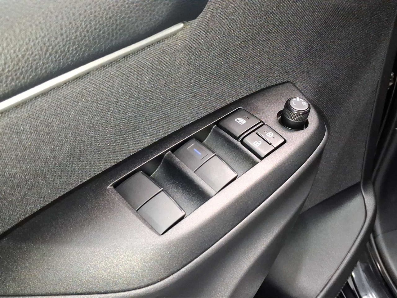 Toyota Yaris 1.5 120H Active Tech  - Foto 23