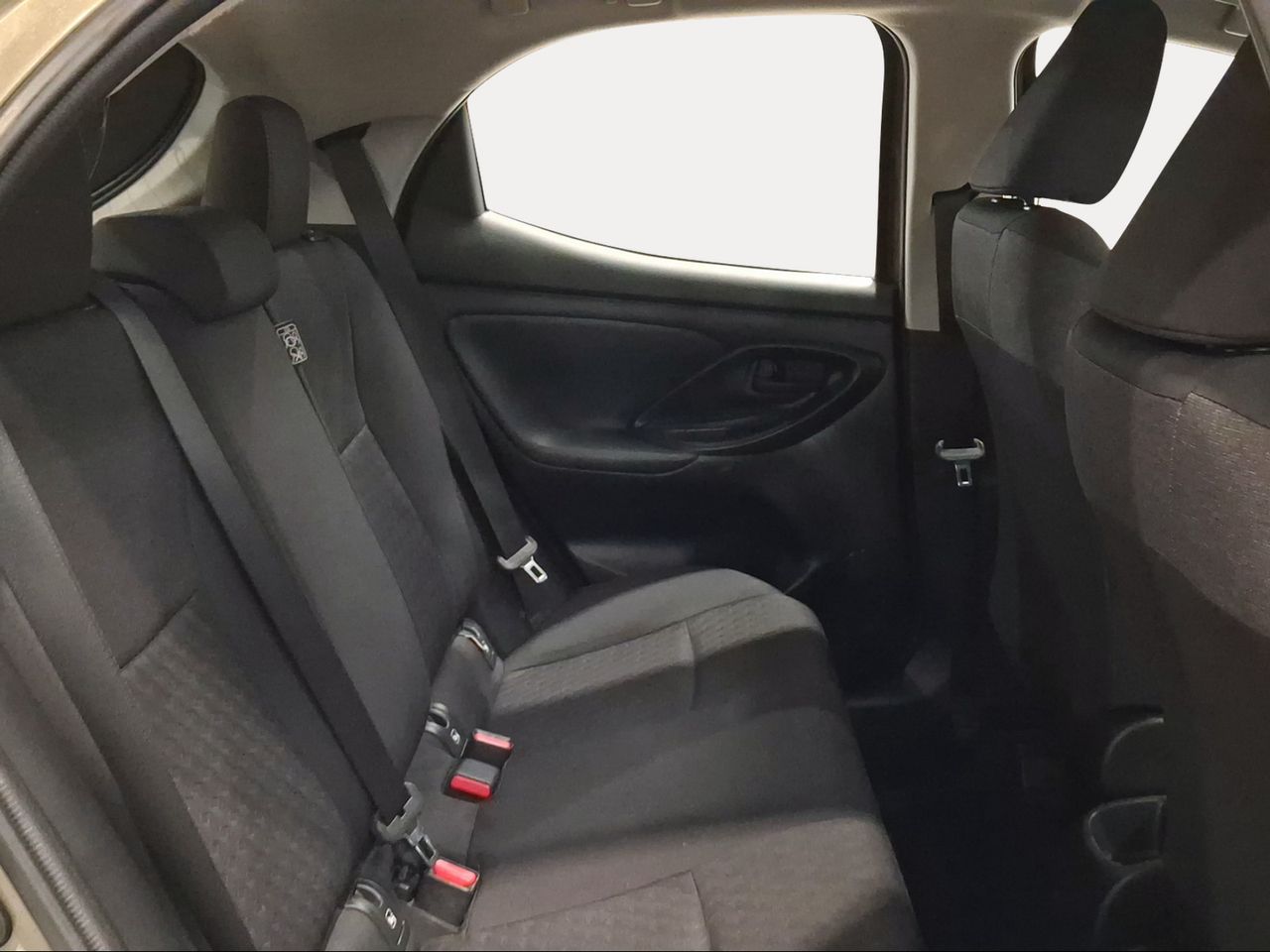 Toyota Yaris 1.5 125 S-Edition  - Foto 8