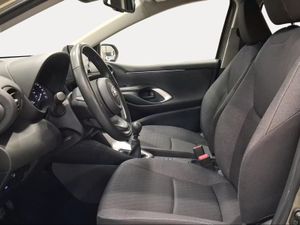 Toyota Yaris 1.5 125 S-Edition  - Foto 13