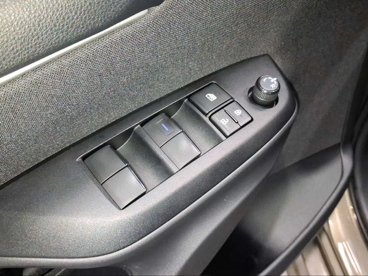 Toyota Yaris 1.5 125 S-Edition  - Foto 24