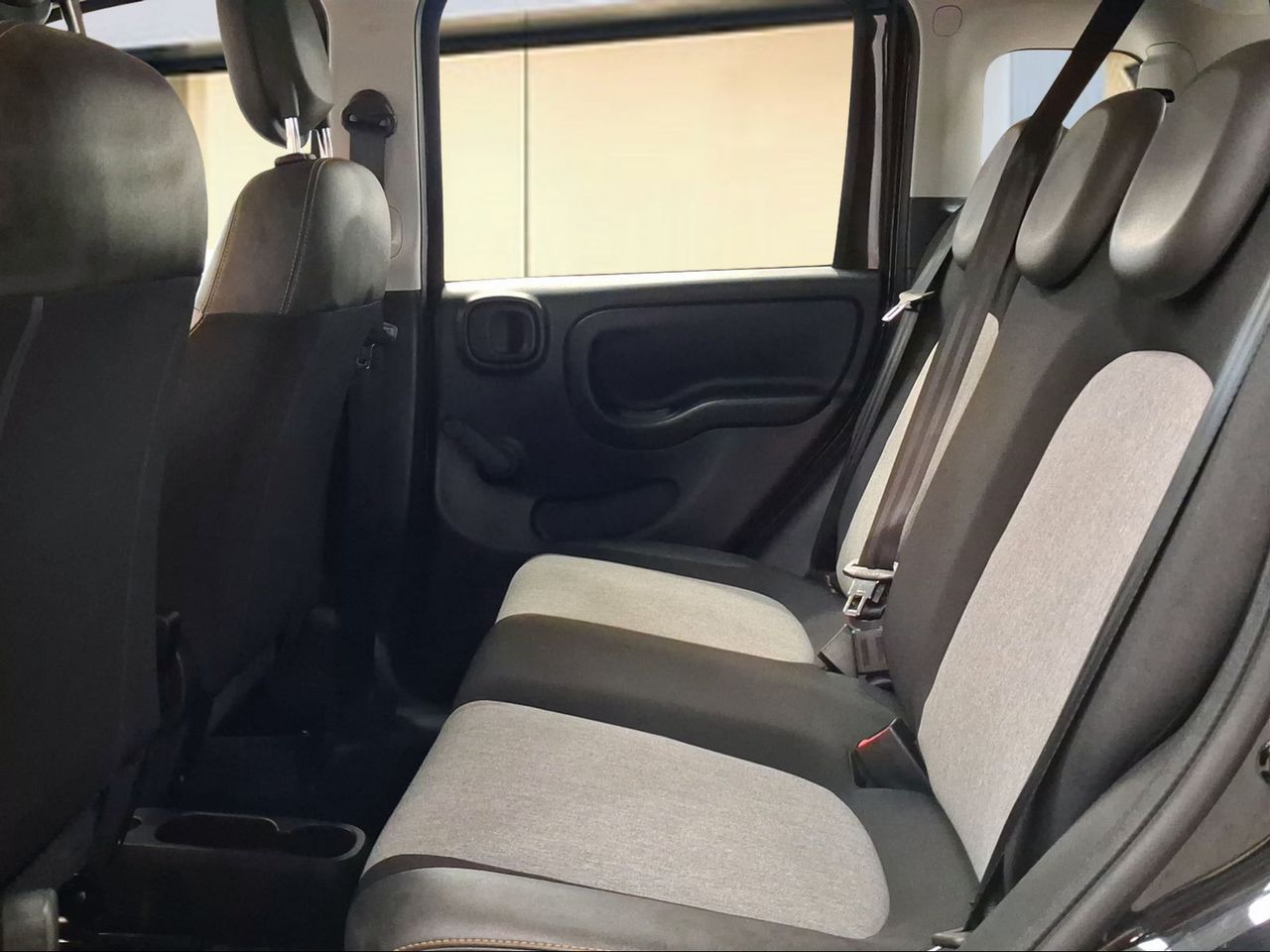 Fiat Panda Cross 1.0 Hybrid 51kw (70CV)  - Foto 11