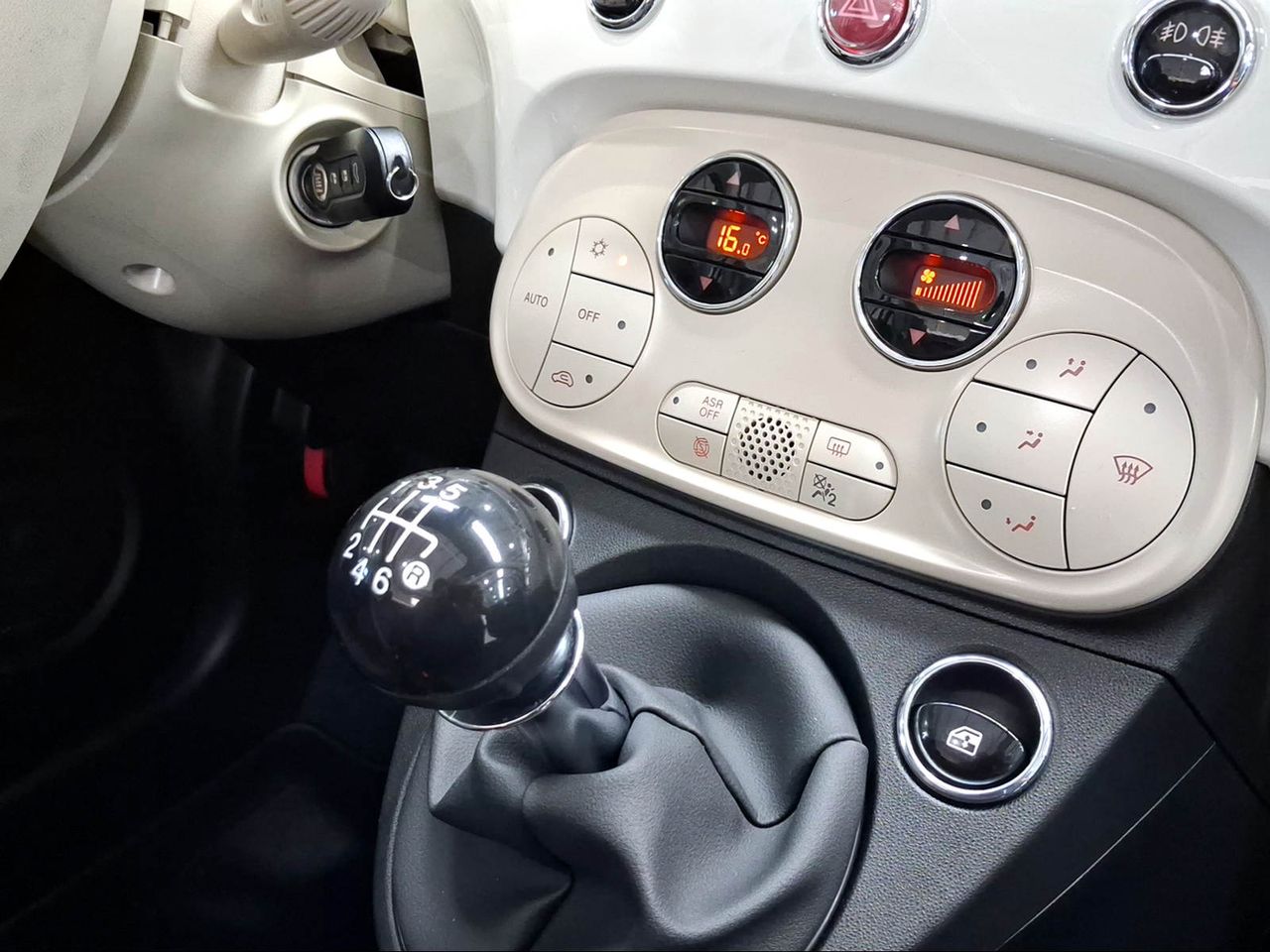 Fiat 500C Dolcevita 1.0 Hybrid 51KW (70 CV)  - Foto 15