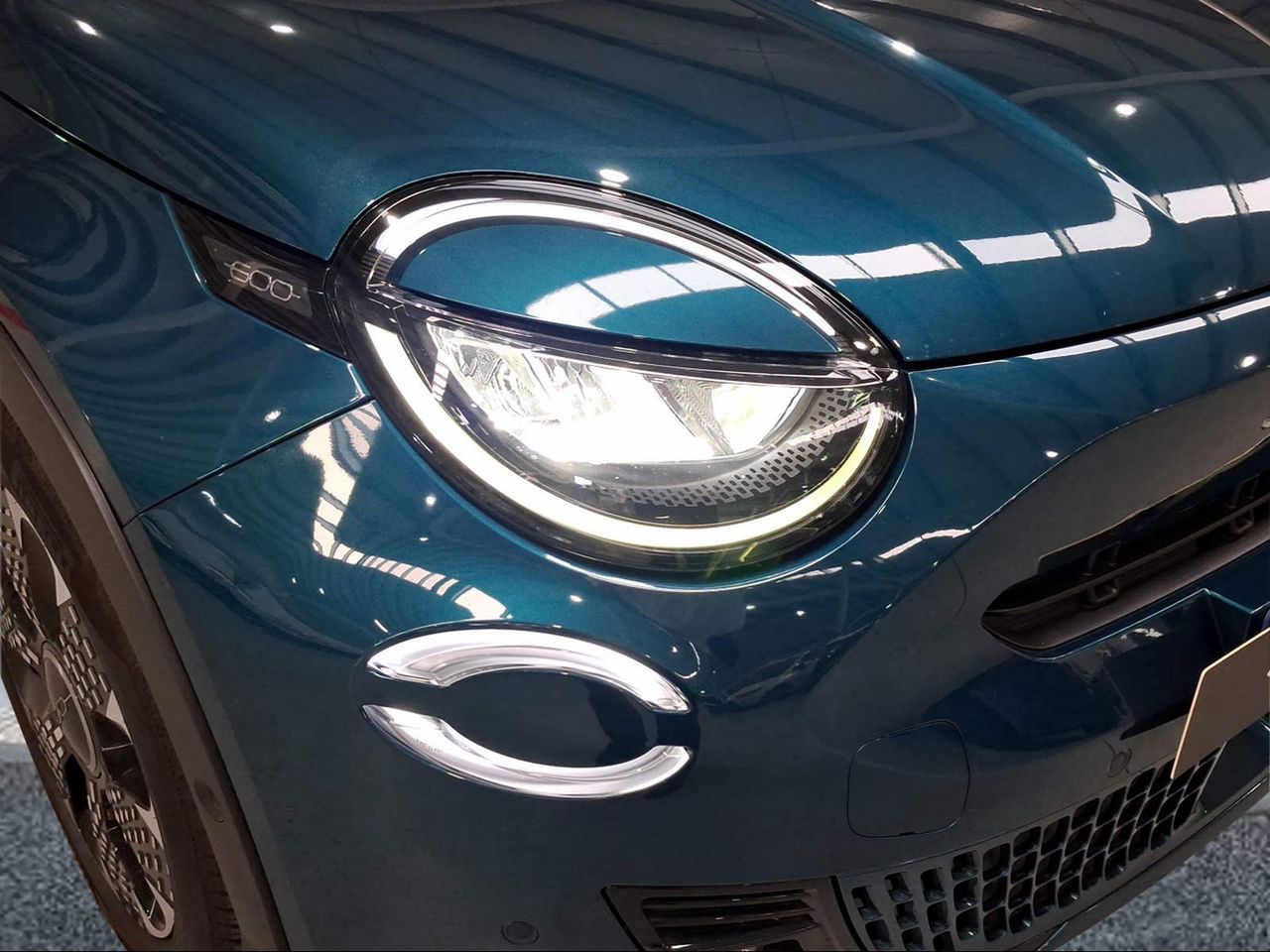Fiat 600 600e La prima 54kwh 115kw (156cv)  - Foto 22
