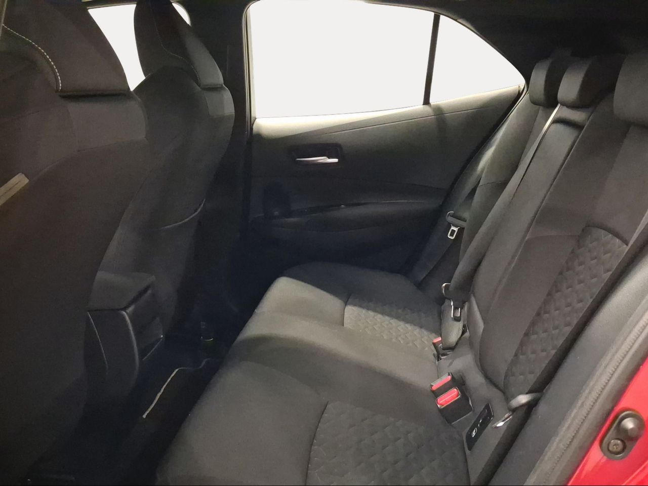 Toyota Corolla 1.8 125H ACTIVE TECH E-CVT  - Foto 12