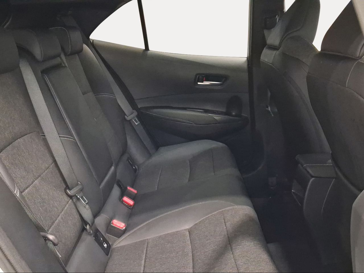 Toyota Corolla 1.8 125H STYLE E-CVT  - Foto 8