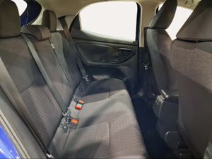 Toyota Yaris 1.5 120H Active Tech  - Foto 8