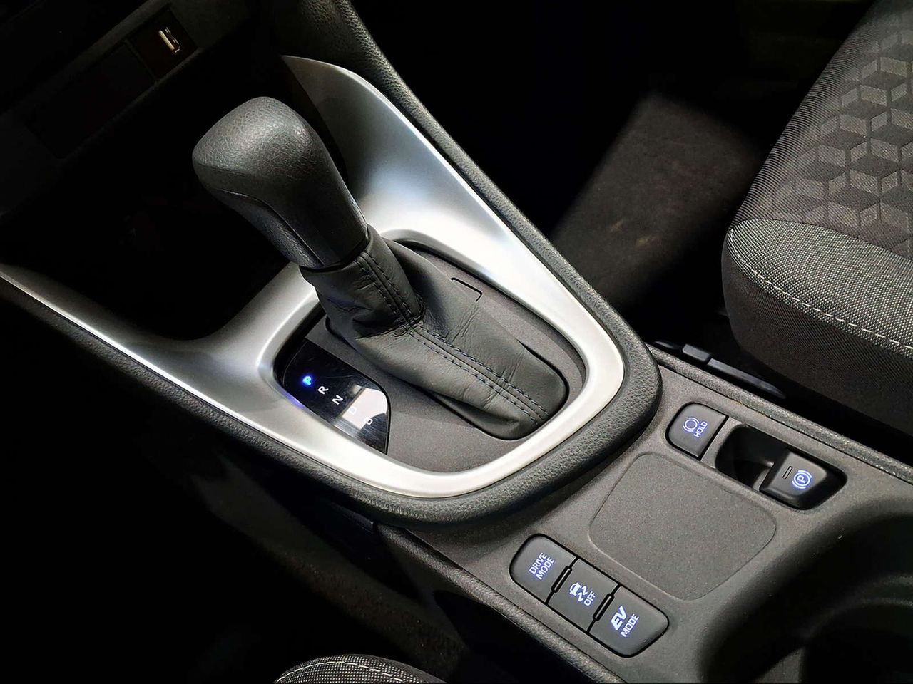 Toyota Yaris 1.5 120H Active Tech  - Foto 21