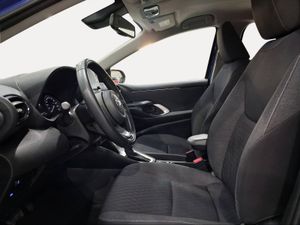 Toyota Yaris 1.5 120H Active Tech  - Foto 13