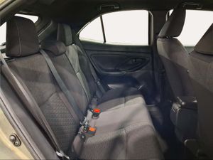 Toyota Yaris Cross 1.5 120H Active Tech  - Foto 8
