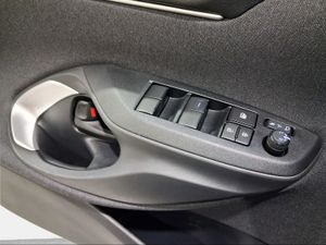 Toyota Yaris Cross 1.5 120H Active Tech  - Foto 24