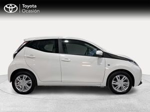 Toyota Aygo 1.0 70 x-play  - Foto 18