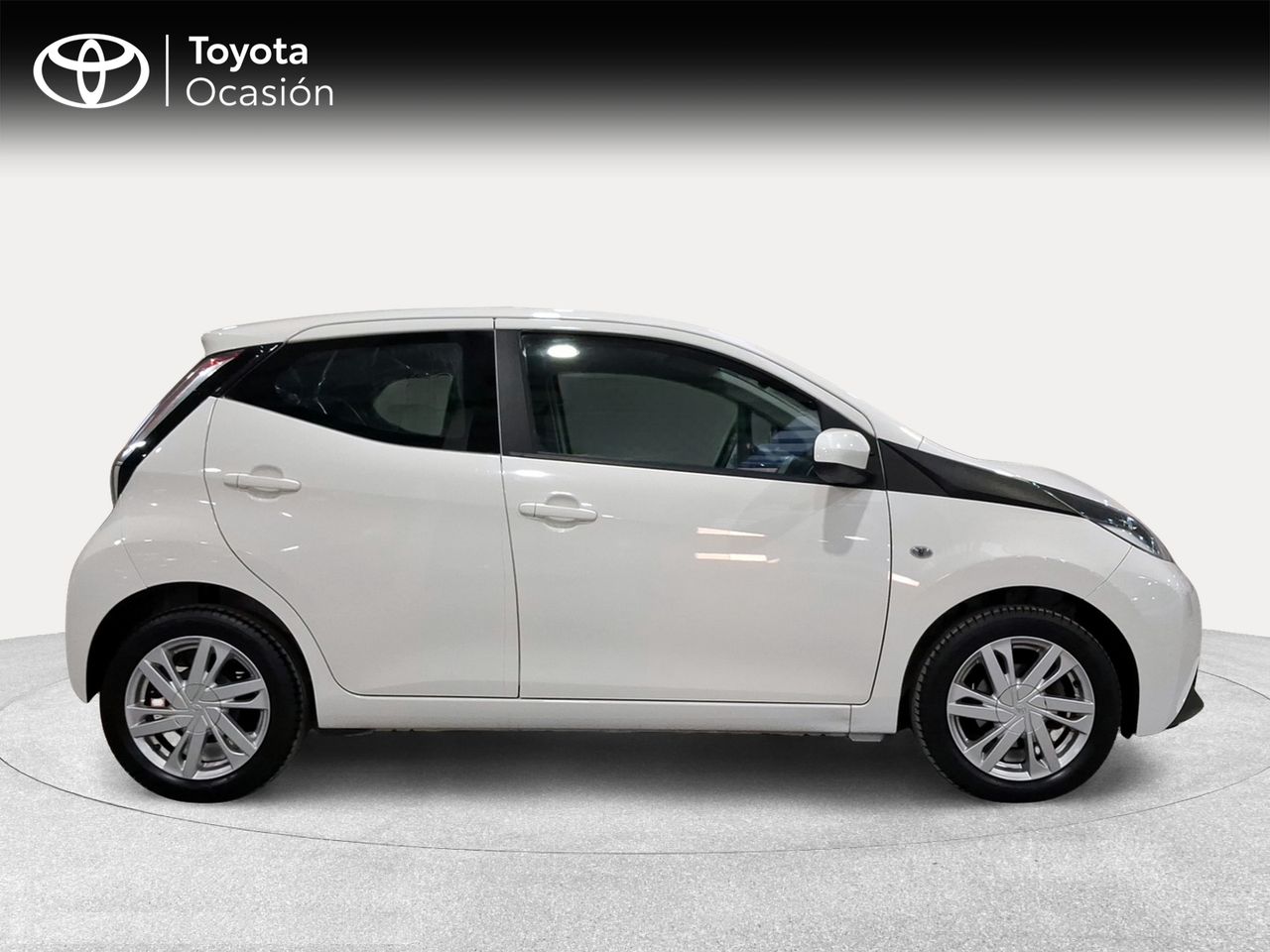Toyota Aygo 1.0 70 x-play  - Foto 18