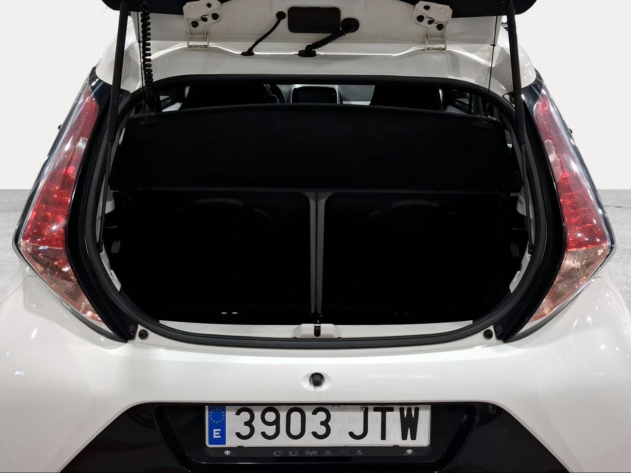 Toyota Aygo 1.0 70 x-play  - Foto 11