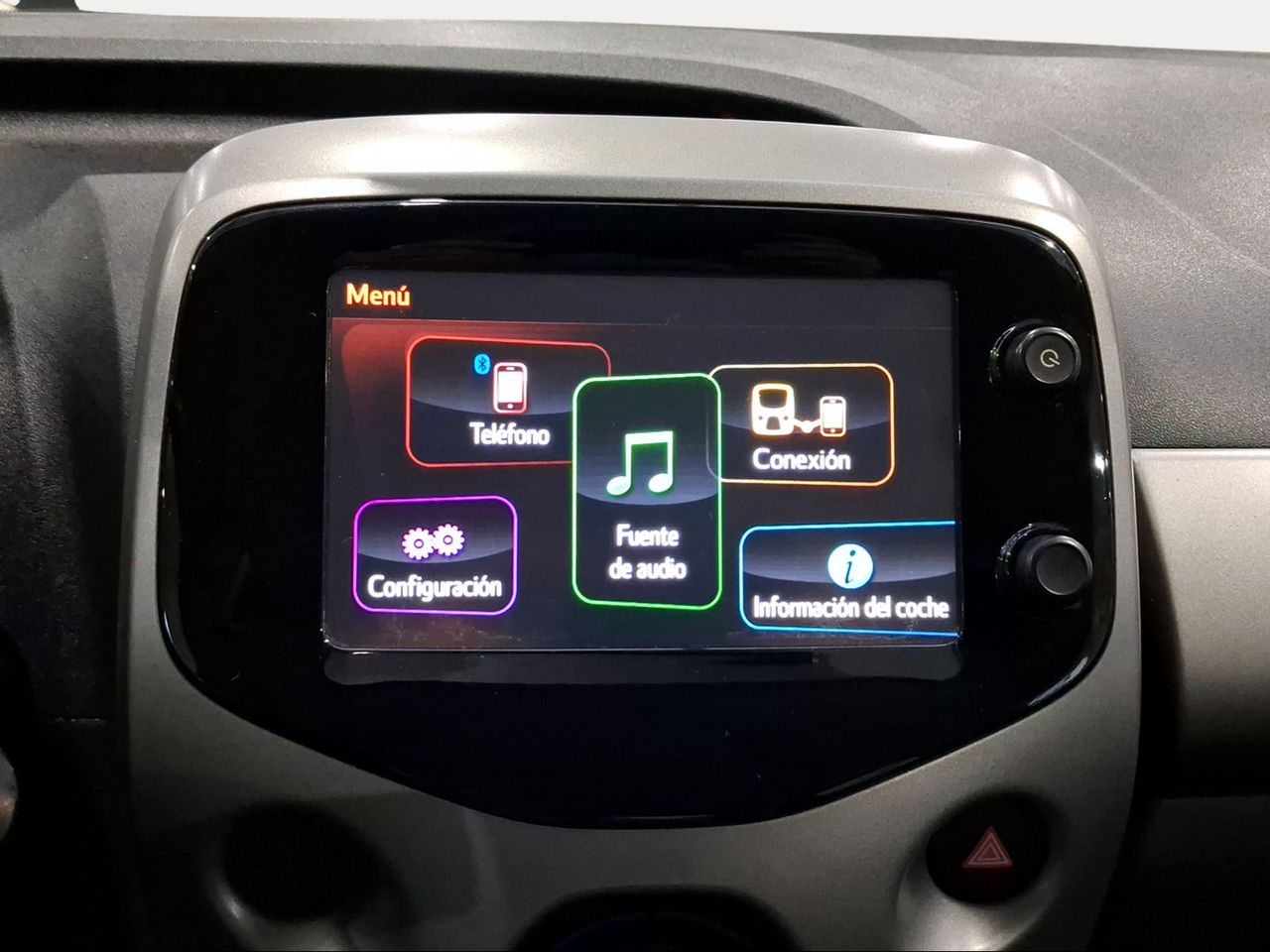 Toyota Aygo 1.0 70 x-play  - Foto 16
