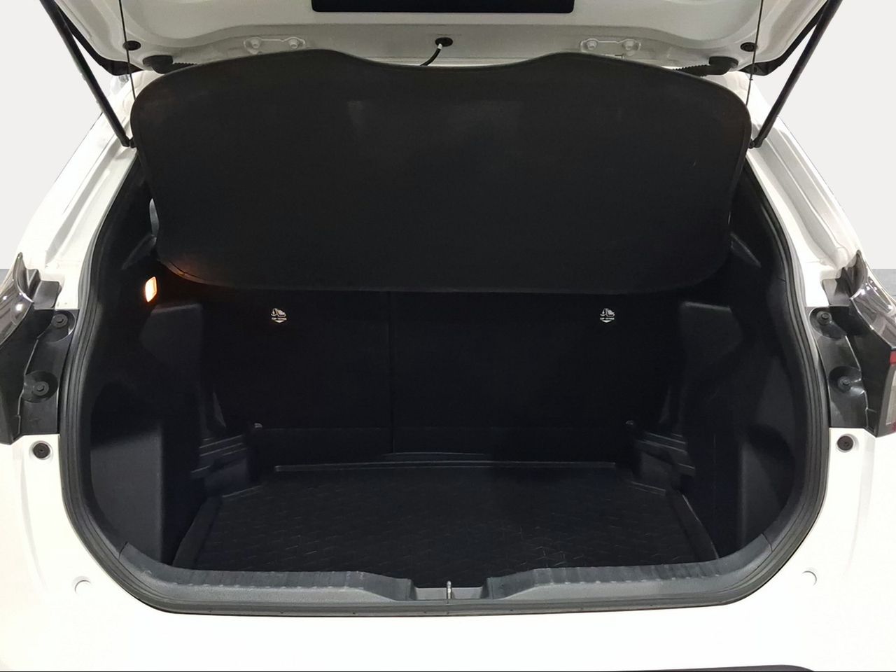 Toyota Yaris Cross 1.5 120H Active Tech  - Foto 11