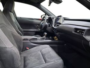Lexus UX 2.0 250h Business  - Foto 7