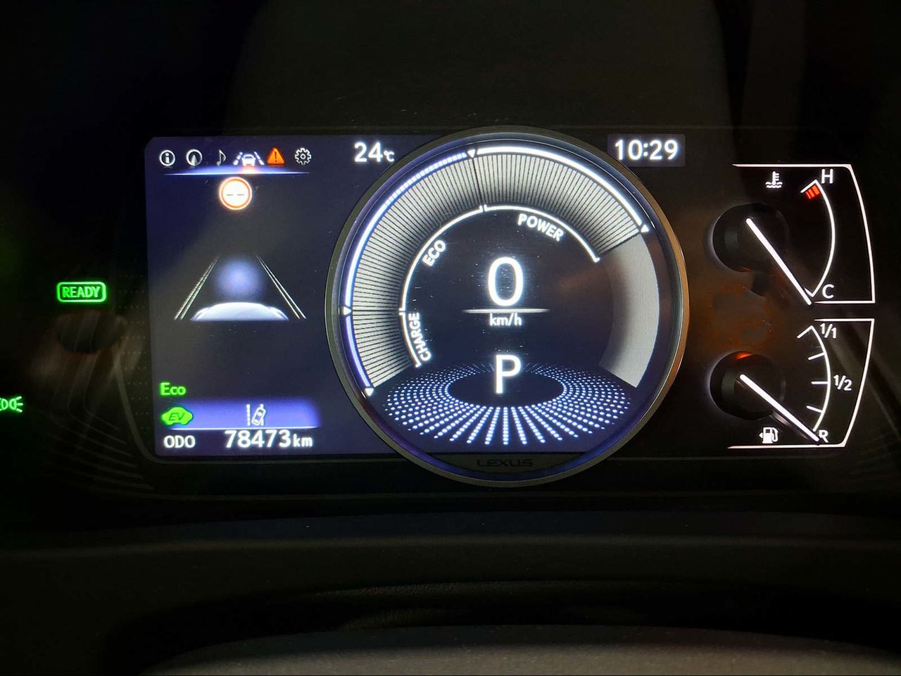 Lexus UX 2.0 250h Business  - Foto 12