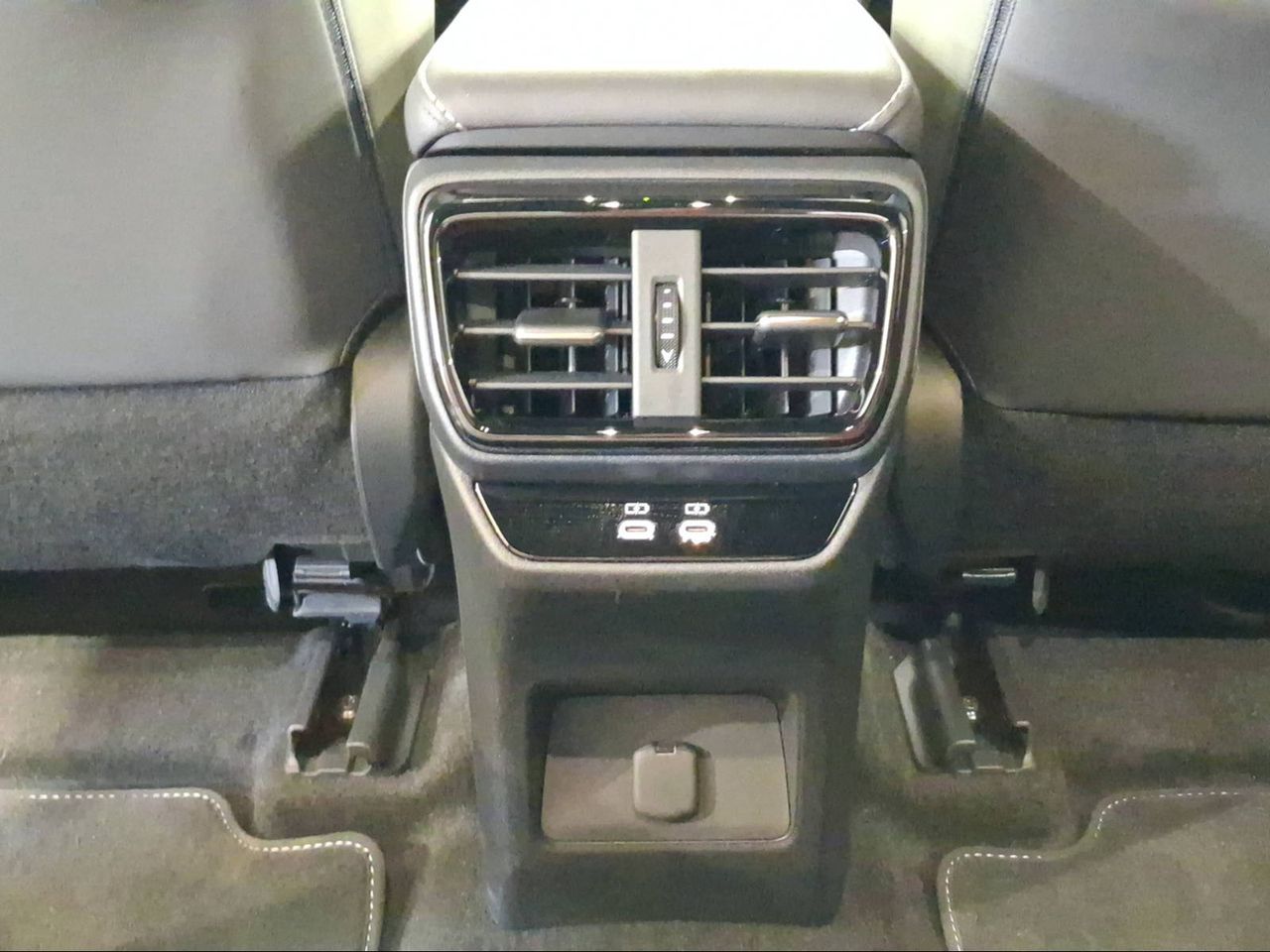 Lexus RZ 350e e-Premium FWD  - Foto 19