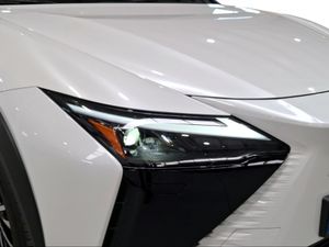 Lexus RZ 350e e-Premium FWD  - Foto 23