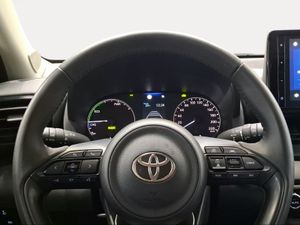 Toyota Yaris 1.5 120H Active Plus  - Foto 14