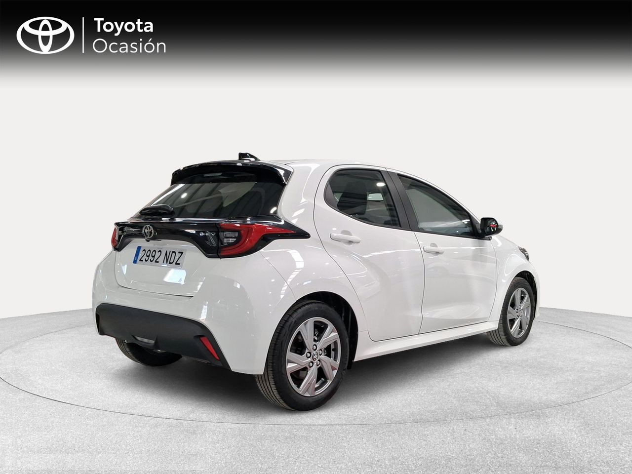 Toyota Yaris 1.5 120H Active Plus  - Foto 19