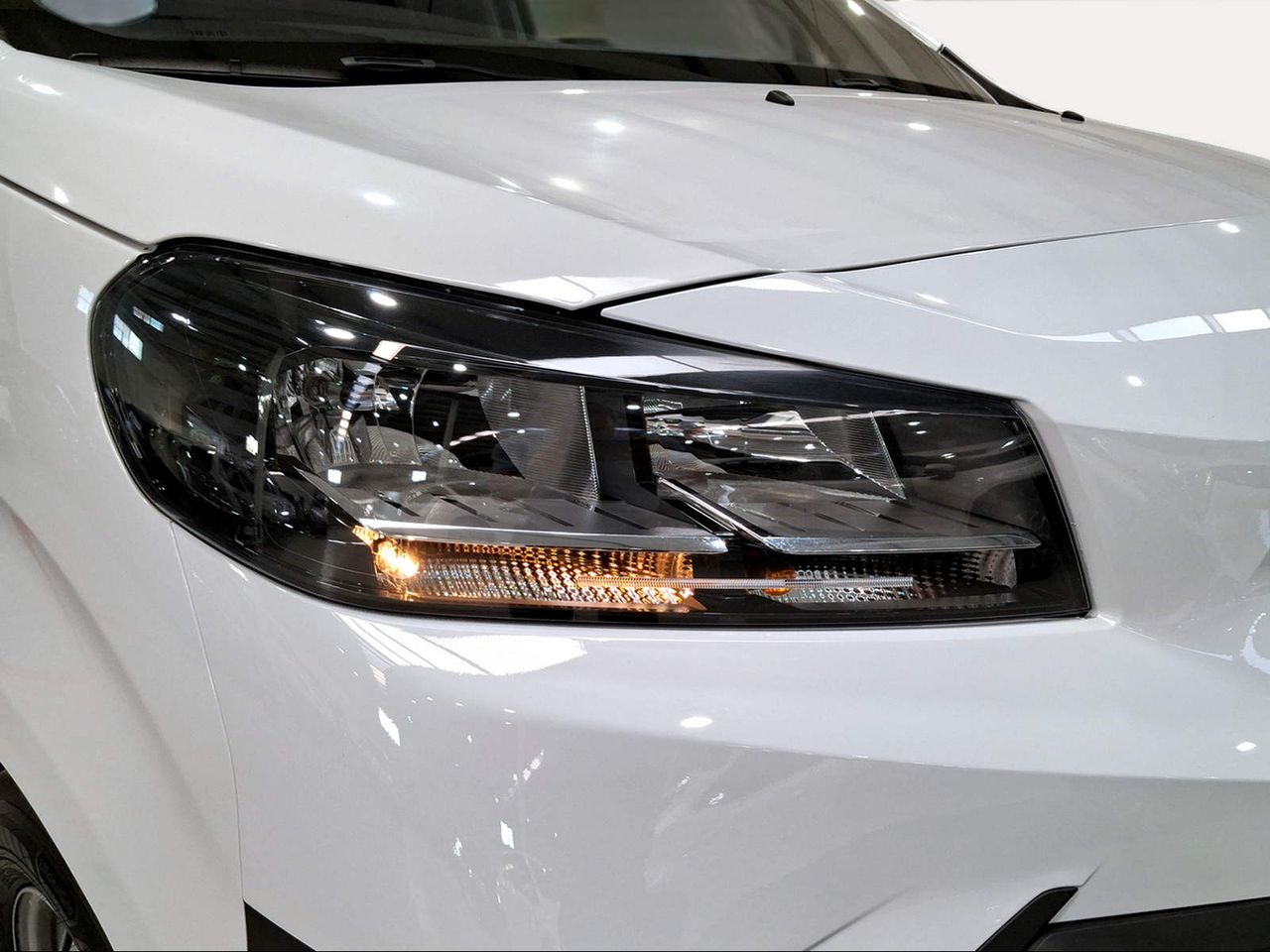 Toyota Proace VAN GX 1PL L1 1.5D 120CV 6TM  - Foto 25