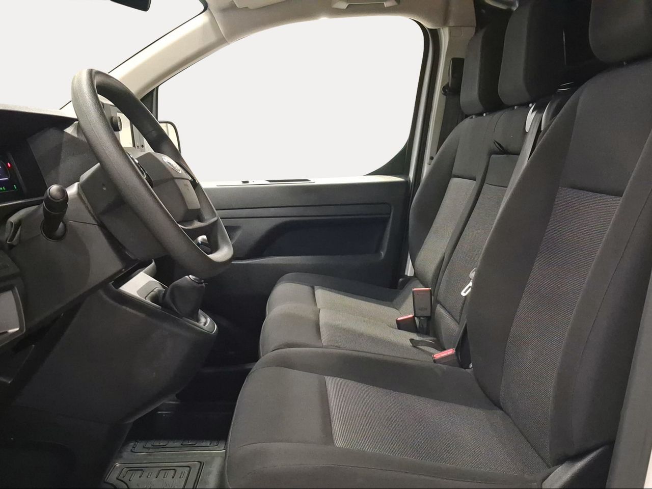 Toyota Proace VAN GX 1PL L1 1.5D 120CV 6TM  - Foto 13