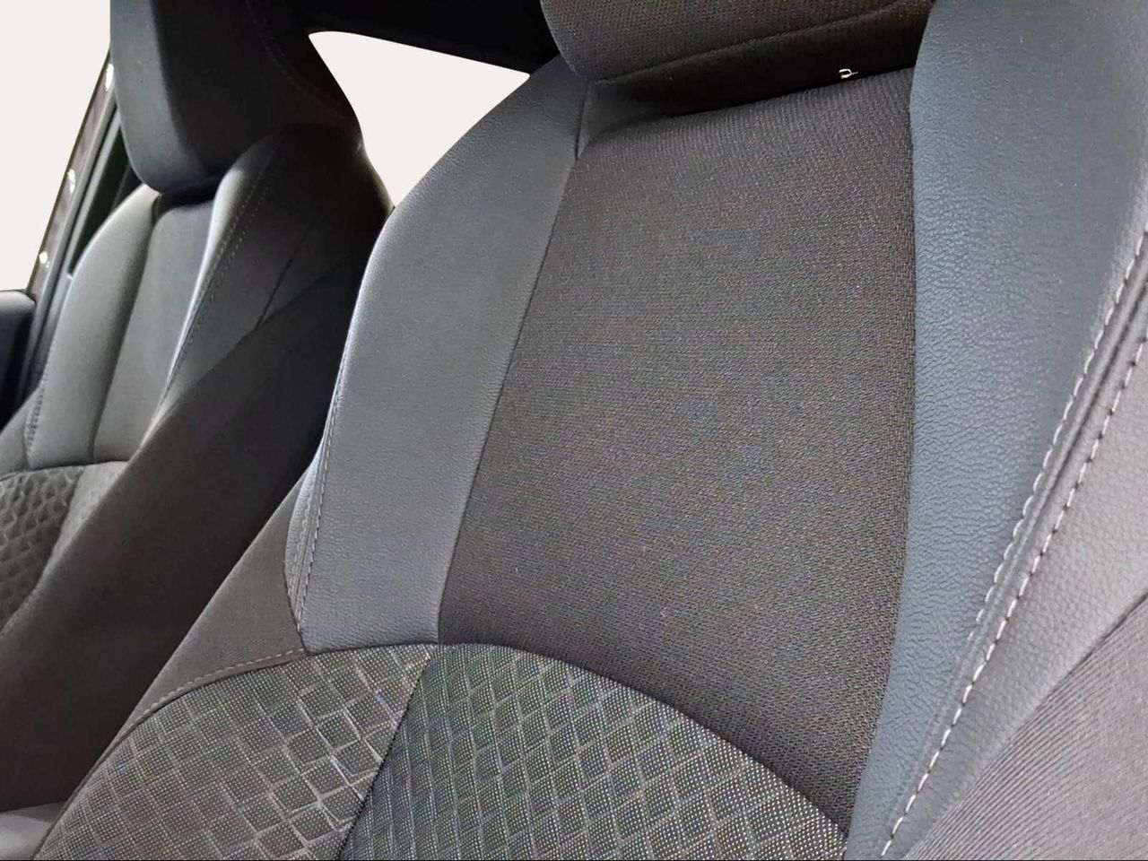 Toyota C-HR 1.8 125H Advance  - Foto 22