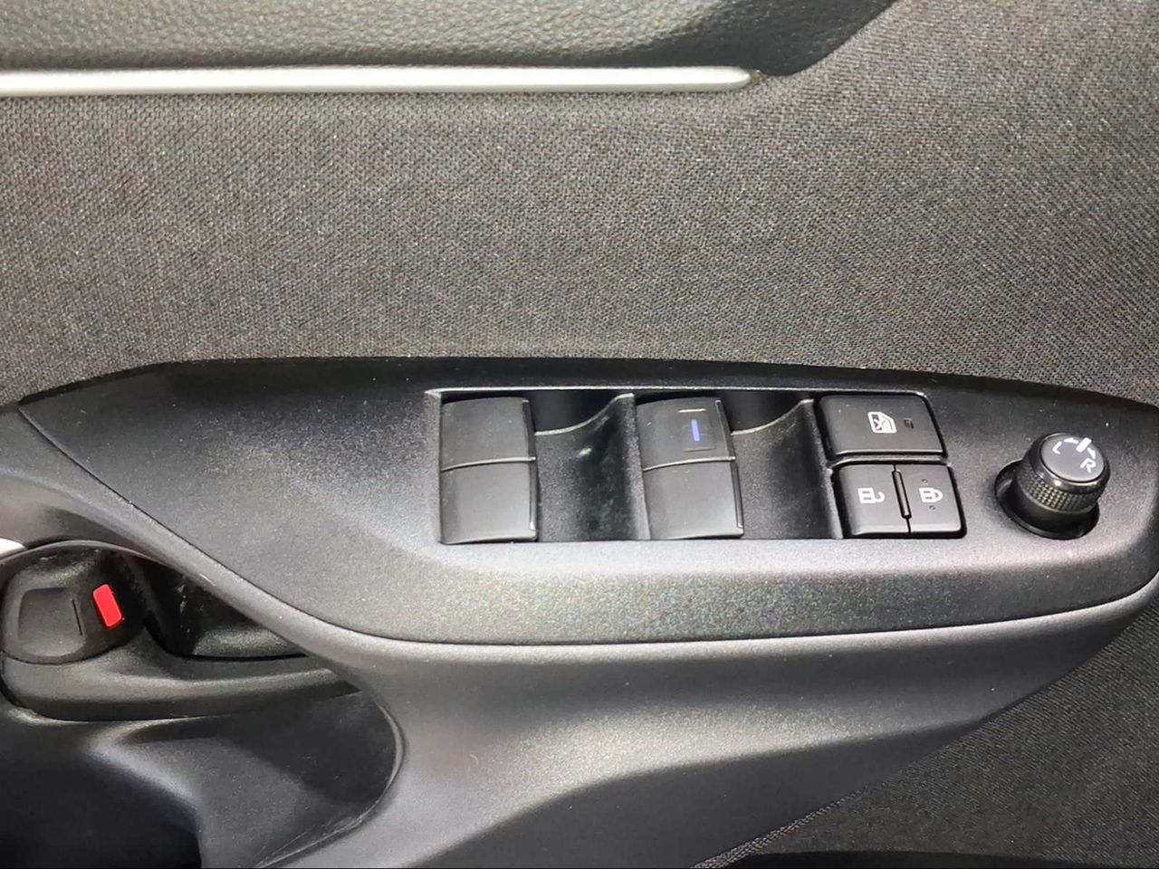 Toyota Yaris 1.5 120H Active Tech  - Foto 24