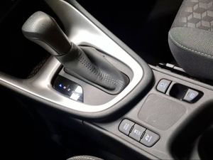 Toyota Yaris 1.5 120H Active Tech  - Foto 21