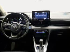 Toyota Yaris 1.5 120H Active Tech  - Foto 9