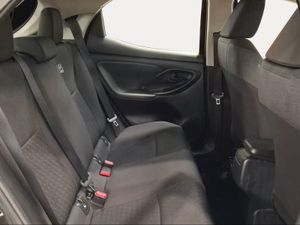 Toyota Yaris 1.5 120H Active Tech  - Foto 8