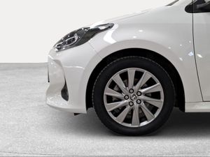 Toyota Yaris 1.5 120H Active Tech  - Foto 17