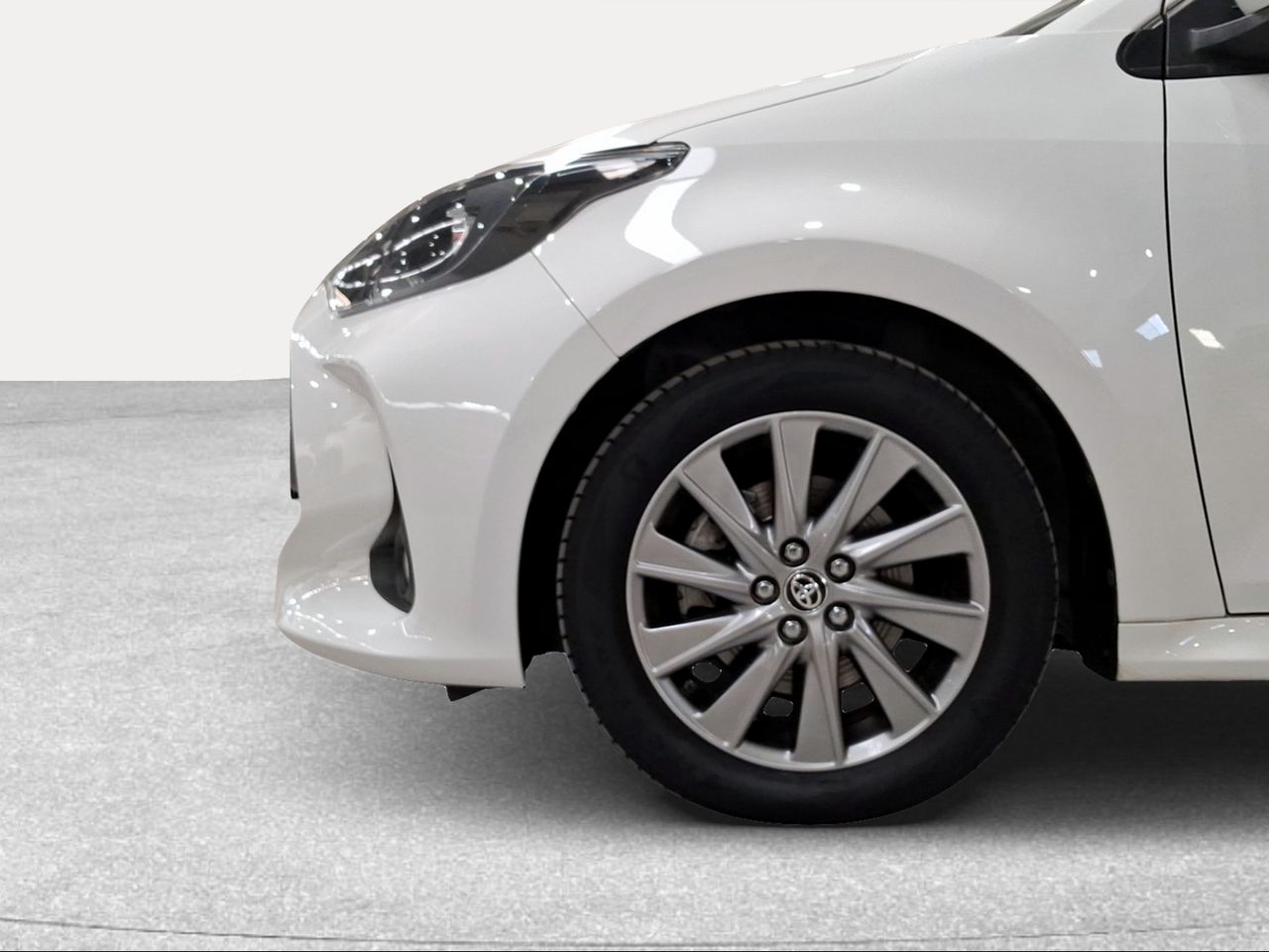 Toyota Yaris 1.5 120H Active Tech  - Foto 17