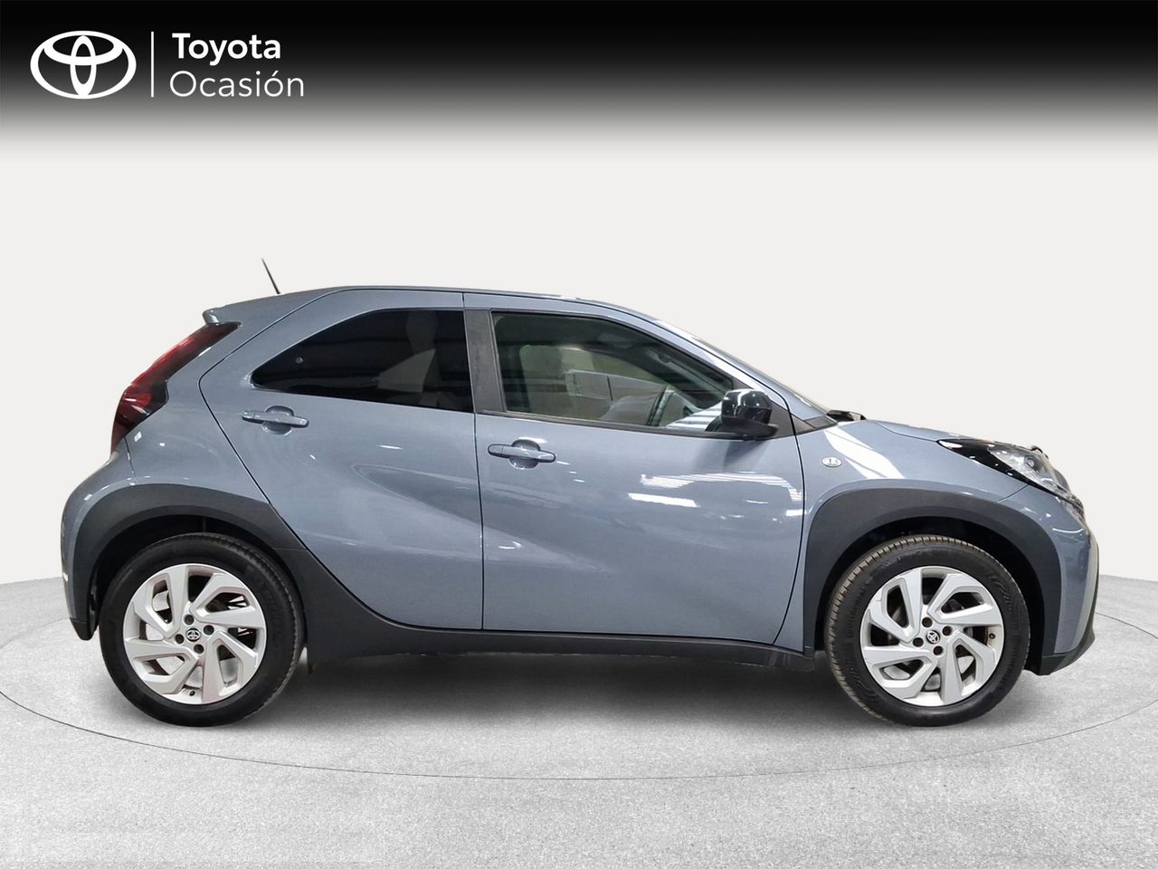 Toyota Aygo X Cross 1.0 VVT-I 72CV Play  - Foto 18