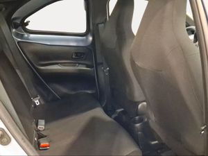 Toyota Aygo X Cross 1.0 VVT-I 72CV Play  - Foto 8