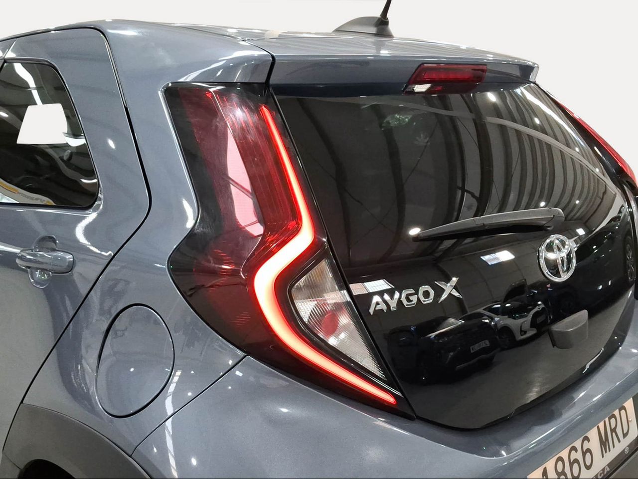Toyota Aygo X Cross 1.0 VVT-I 72CV Play  - Foto 21