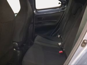 Toyota Aygo X Cross 1.0 VVT-I 72CV Play  - Foto 12