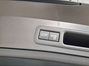 Lexus UX 300h F Sport Legend  - Foto 20