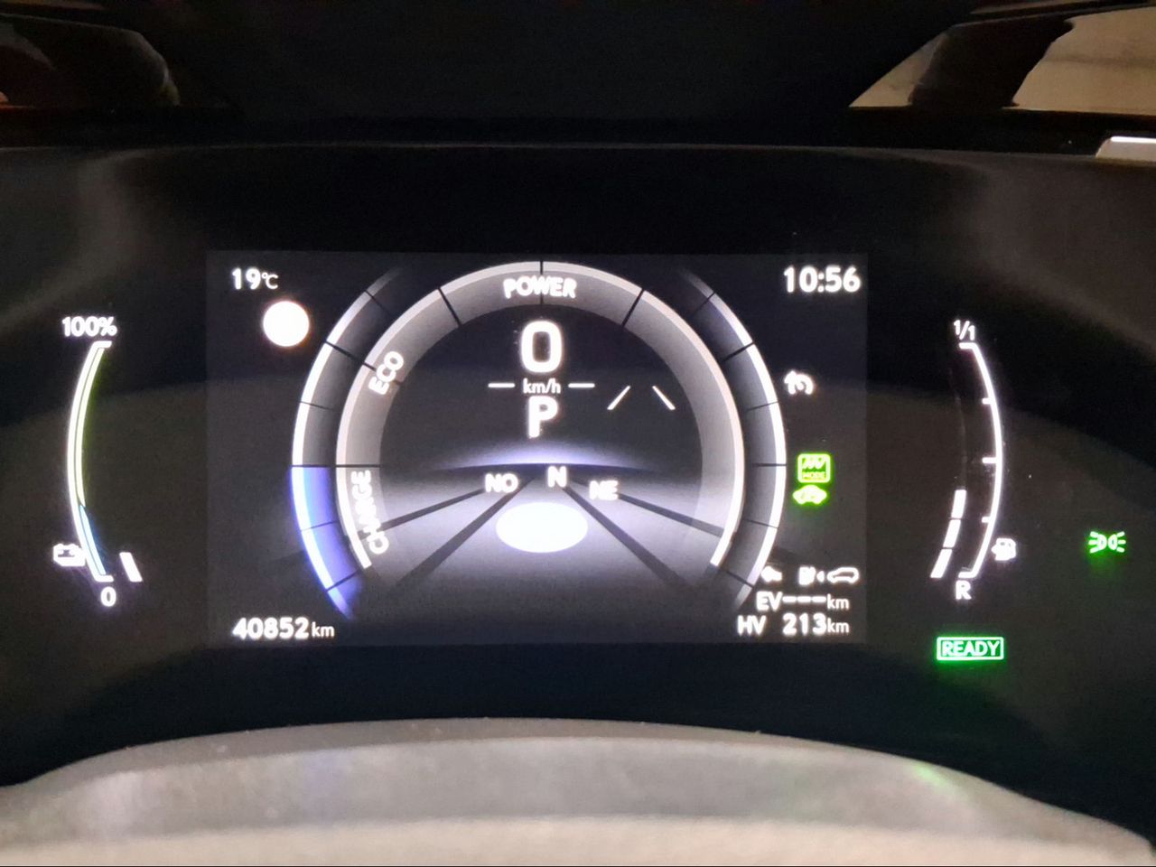 Lexus NX 450h+ F Sport 4WD  - Foto 12