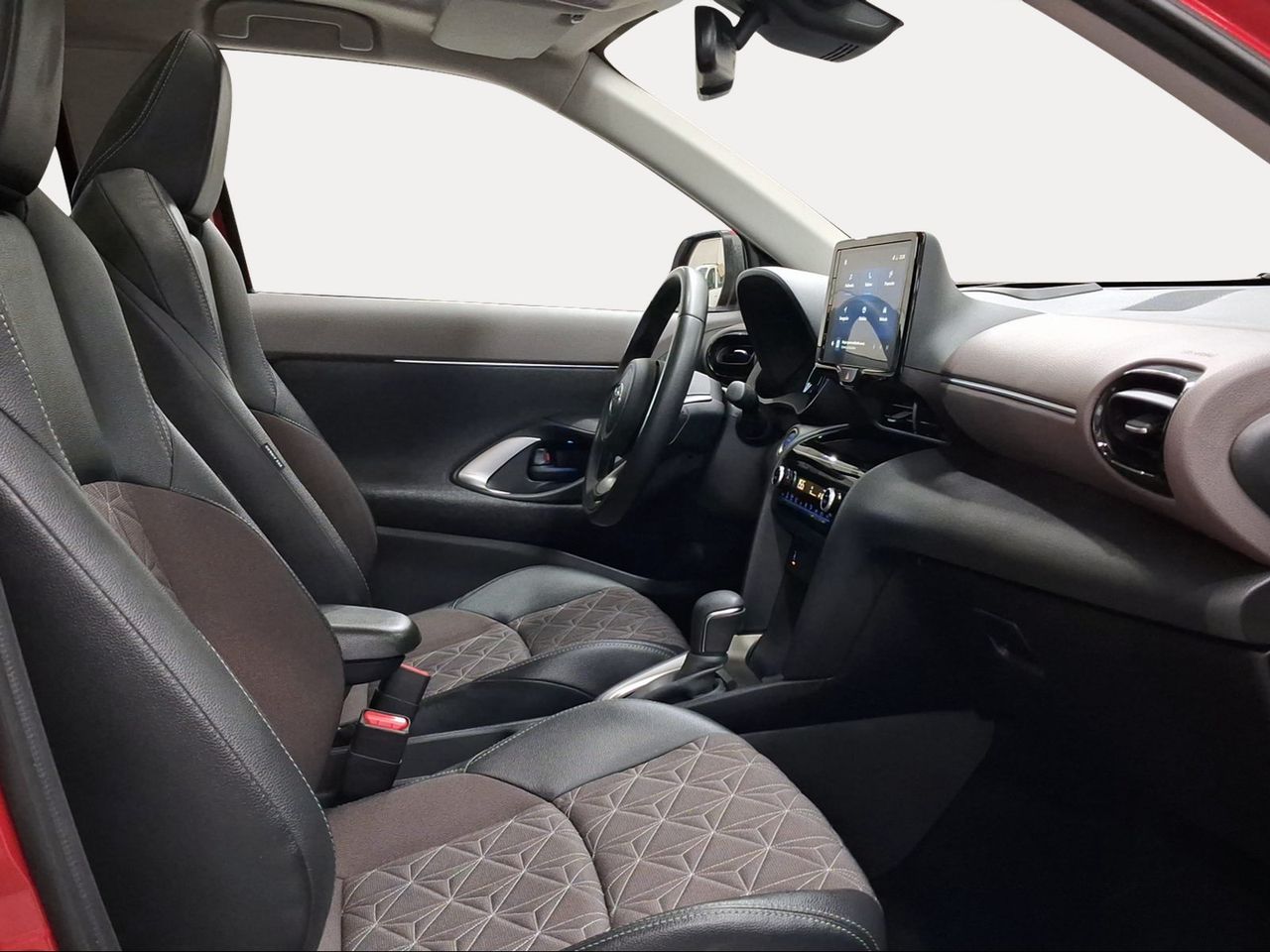 Toyota Yaris Cross 1.5 120H Style Plus  - Foto 7